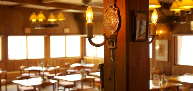 清泉寮 本館レストラン